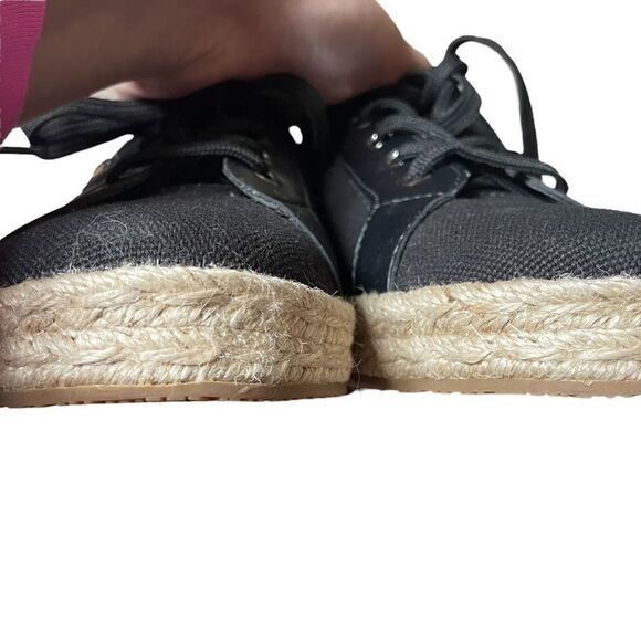 𝅺MICHAEL Kors Black Espadrille Sneakers SZ 8.5 - Picture 5 of 12
